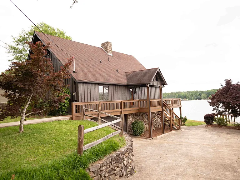 418 Riverton Dr — Photo 14