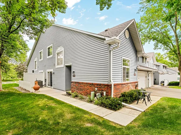 2551 Bedford Ct #45, Saint Paul, MN 55120