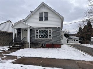 1013 W 27th St, Erie, PA 16508