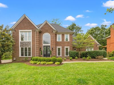 2216 Woodburn Hall Rd, Lexington, KY, 40515