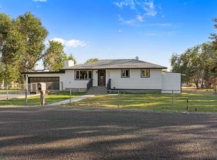 9012 W Richardson Rd, Pasco, WA 99301