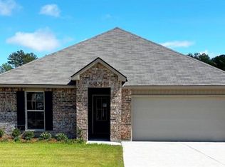 28424 Longfellow Ln, Albany, LA 70711