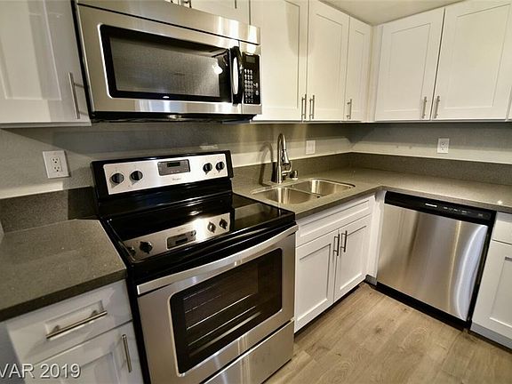 2nd image of 2941 Country Manor Ln APT 24