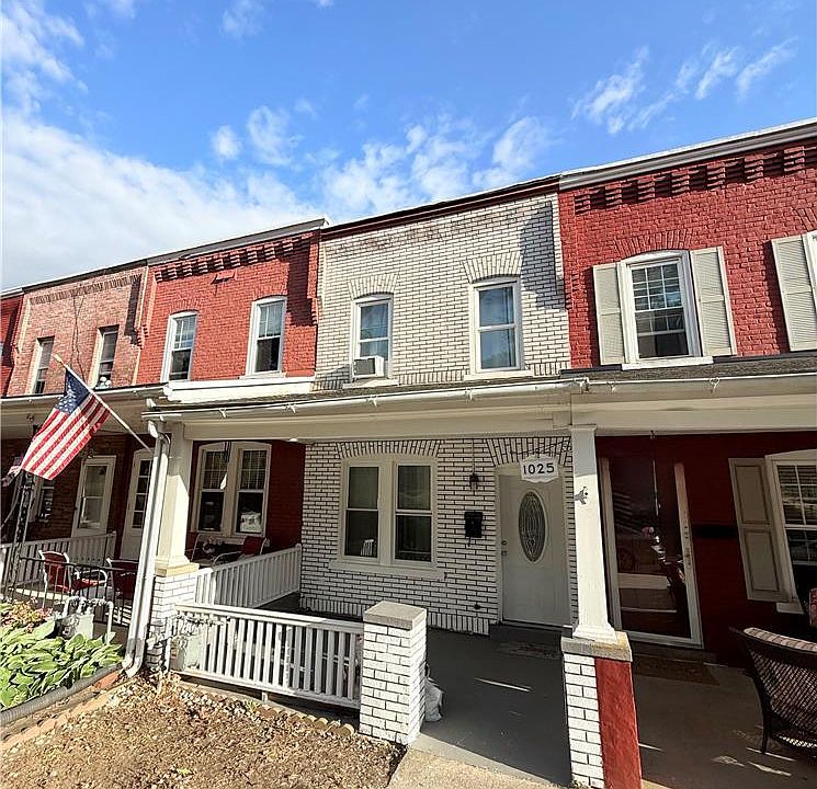 1st image of 1025 Spring St