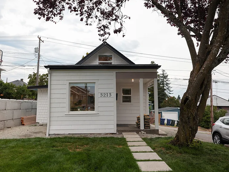 3213 6th Ave — Photo 34
