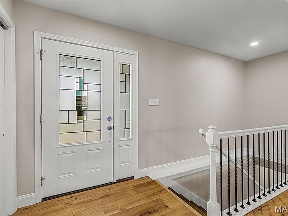 4th image of 735 Skye View Ct