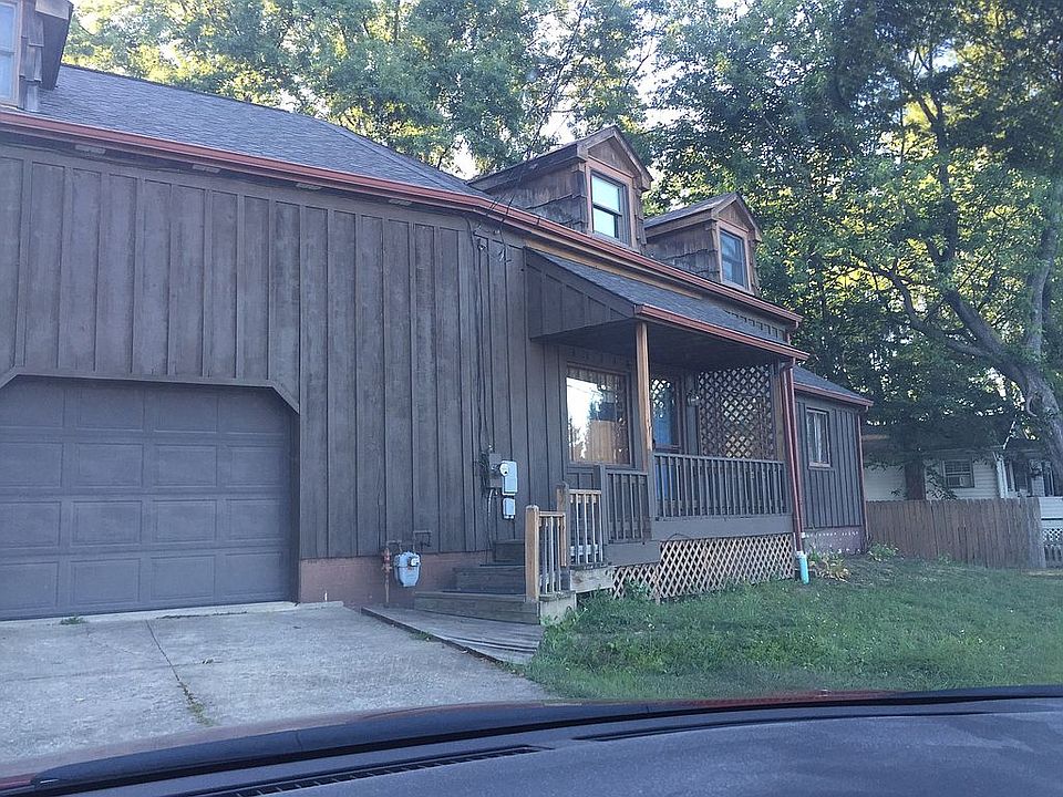 2nd image of 4083 Reiss Rd
