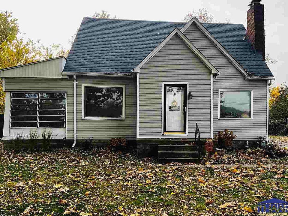 1st image of 1046 N Fruitridge Ave