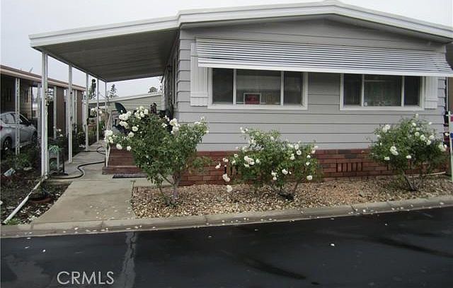1st image of 3755 Lake Grove Dr