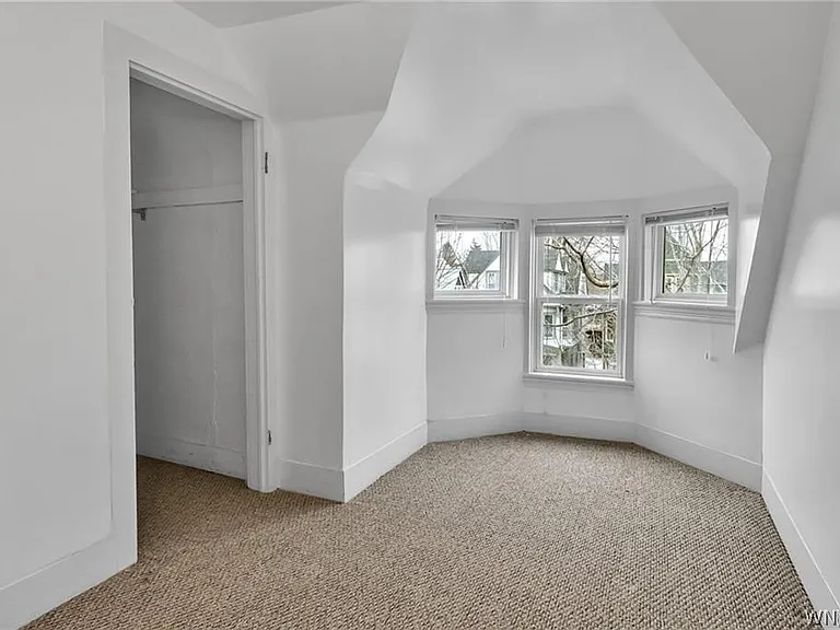 575 Auburn Ave — Photo 10