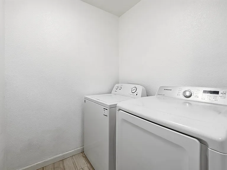 4896 S Dudley St #7-2 — Photo 24