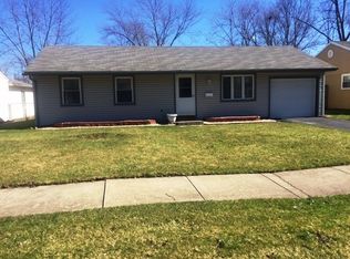 17 S Cedar Ln, Glenwood, IL