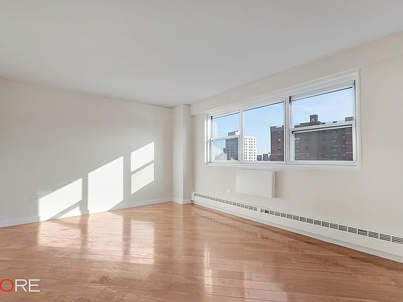 2nd image of 191 Willoughby St APT 11D