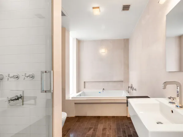 209 East 2nd Street image 9 of 12