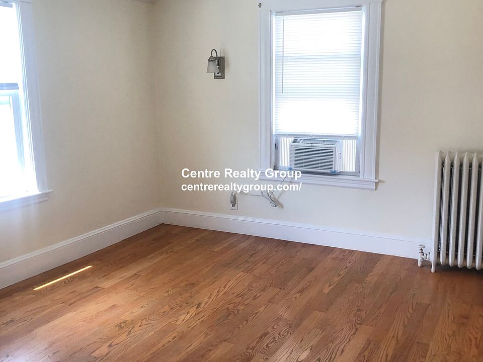 1st image of 164 Marlboro St