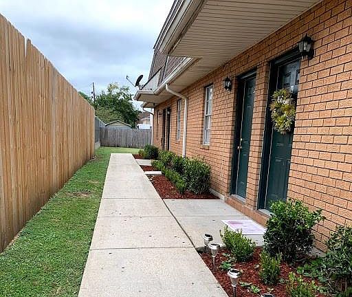 Front walk way.