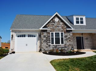 1042 Cobblestone Ln, Forest, VA 24551