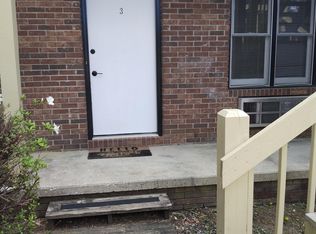 380 Corbly Dr APT 3, Hendersonville, NC 28739