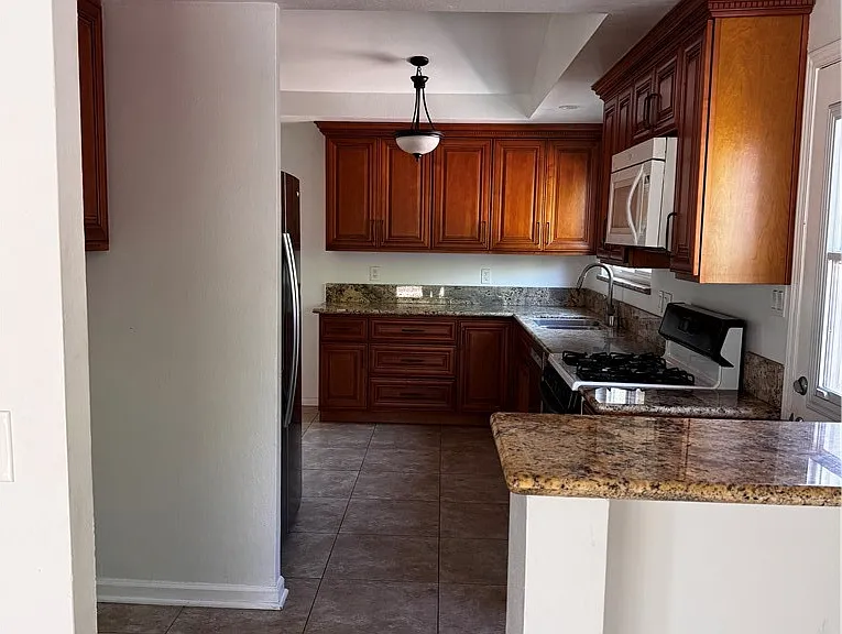 5856 Los Molinos Dr — Photo 5