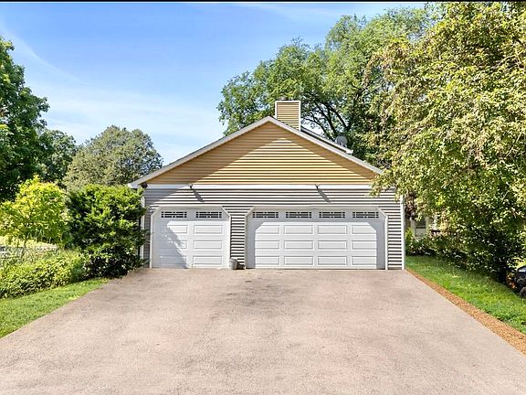 2nd image of 436 Cambridge Way