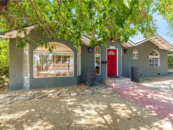 18600 Gilmore St, Reseda, CA 91335