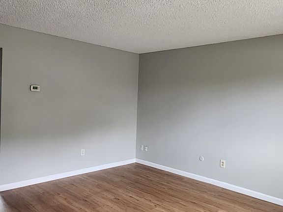 3rd image of 2895 Bretton Woods Dr