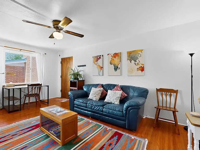 735 Jefferson St NE — Photo 4