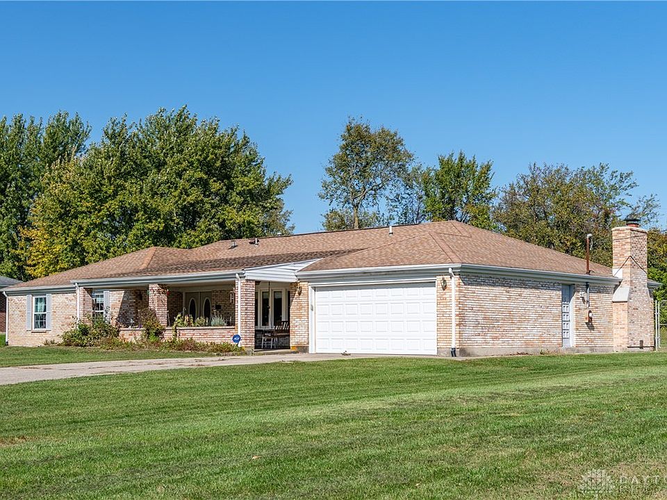 7589 Mark Ave, Dayton, OH 45424 | Zillow
