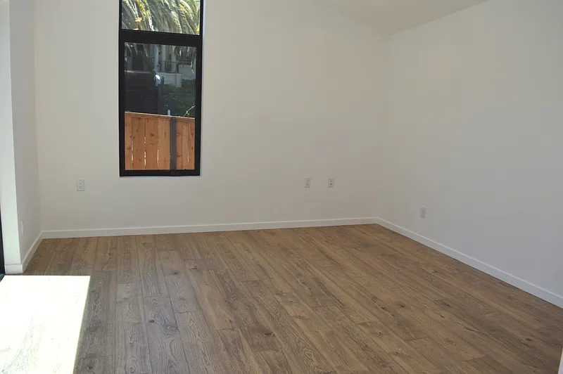1 bed, 500 sqft, $3,500 — Photo 3