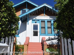 122 Maple St NE, Albuquerque, NM 87106