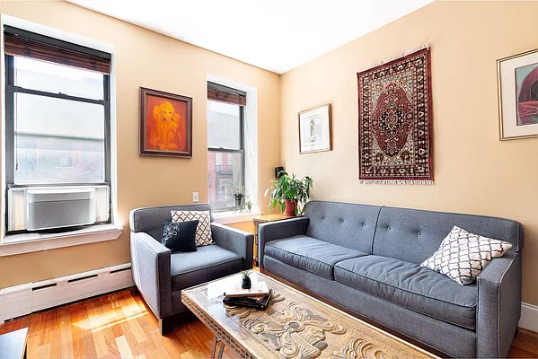 Rented by Compass | media 2