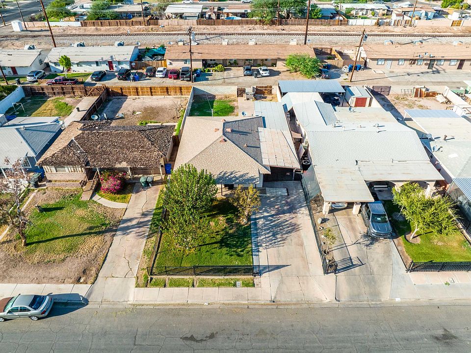 1st image of 752 Woodward Ave