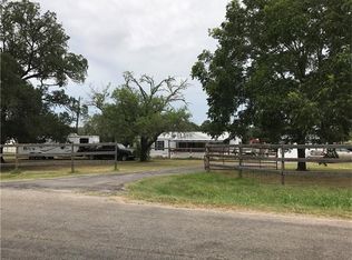 1522 Old McDade Rd, Elgin, TX 78621