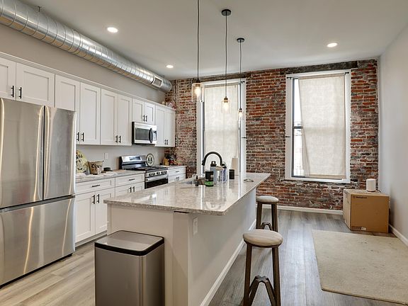 5th image of 123 N 6th St