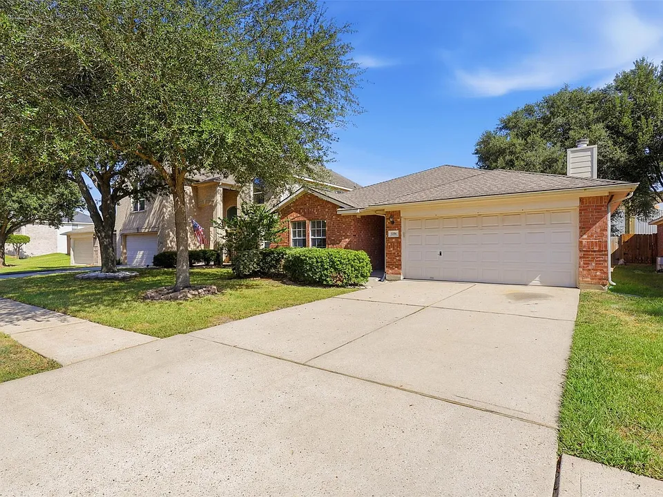 3206 Rose Quartz Ln