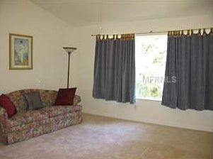 5th image of 2401 Earlswood Ct