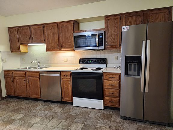 4th image of 521 Julia St Unit 29