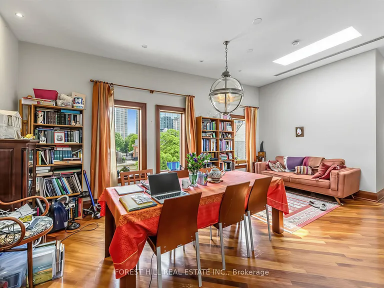 40 Hazelton Ave #Penthouse 10 — Photo 6