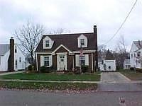 1st image of 616 N Bentley Ave