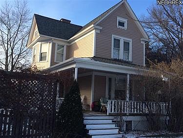 2nd image of 3950 Rocky River Dr