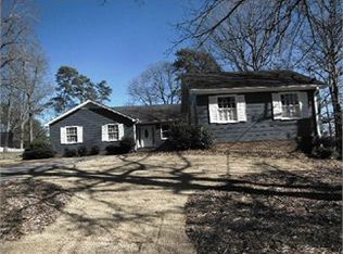 108 Stonewood Ct, Toccoa, GA 30577