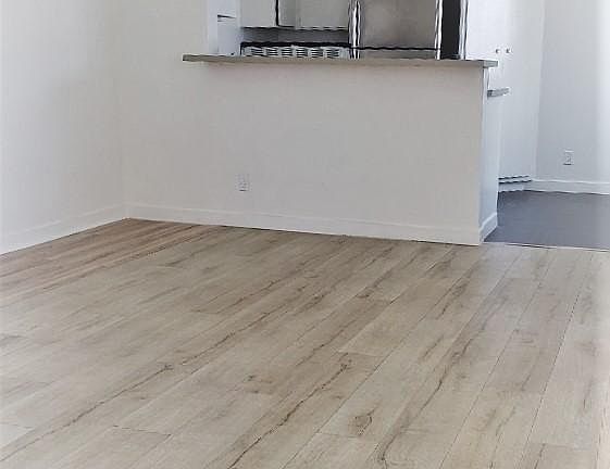 3rd image of 4958 N Maywood Ave APT 2