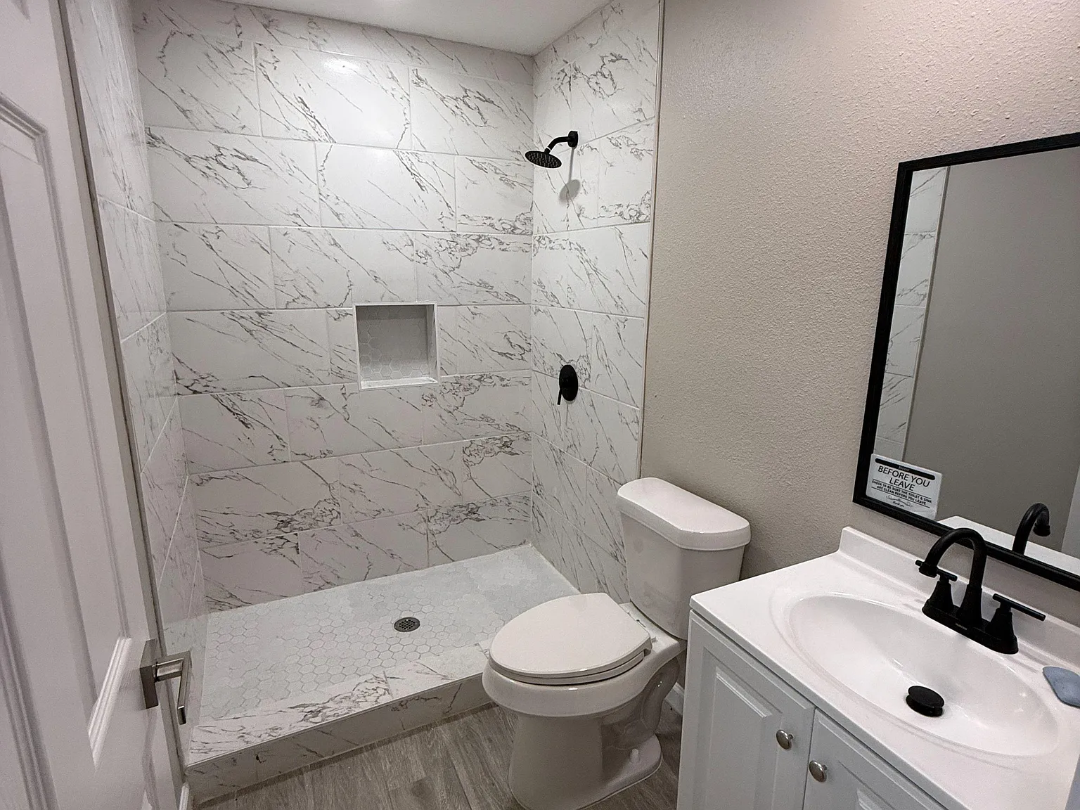 4 bed, 5.0 bath, 2165 sqft, $1,945 — Photo 4