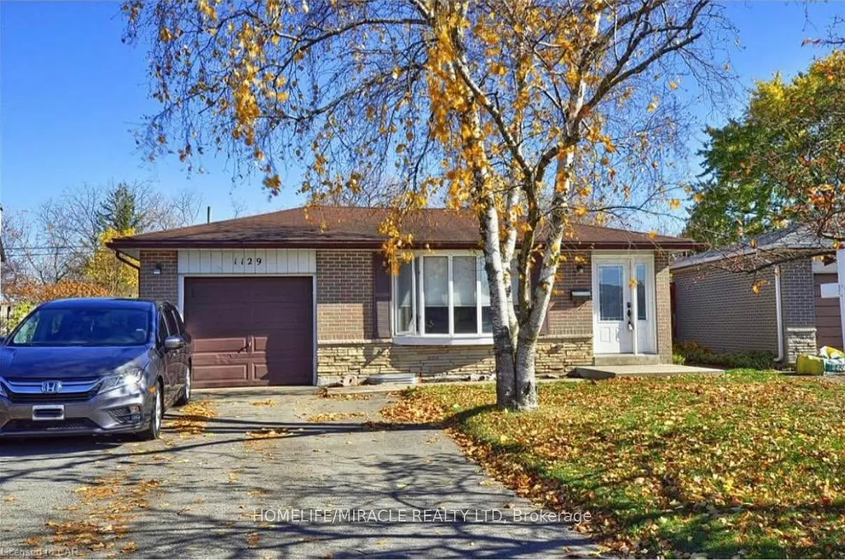 3 bed, $2,499 — Photo 1
