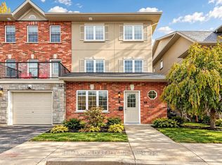 57 Ferndale Dr S #9, Barrie, ON L4N 5W9