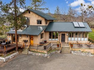 14833 Avalon Rd, White City, OR 97503