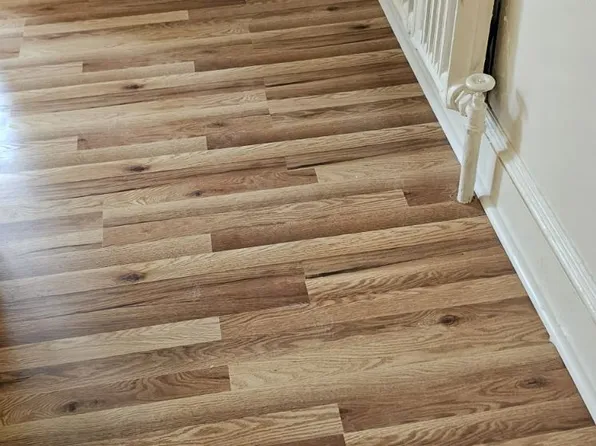 555 1st St #2, Albany, NY 12206