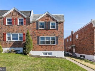 716 Livezey Ln, Philadelphia, PA 19128