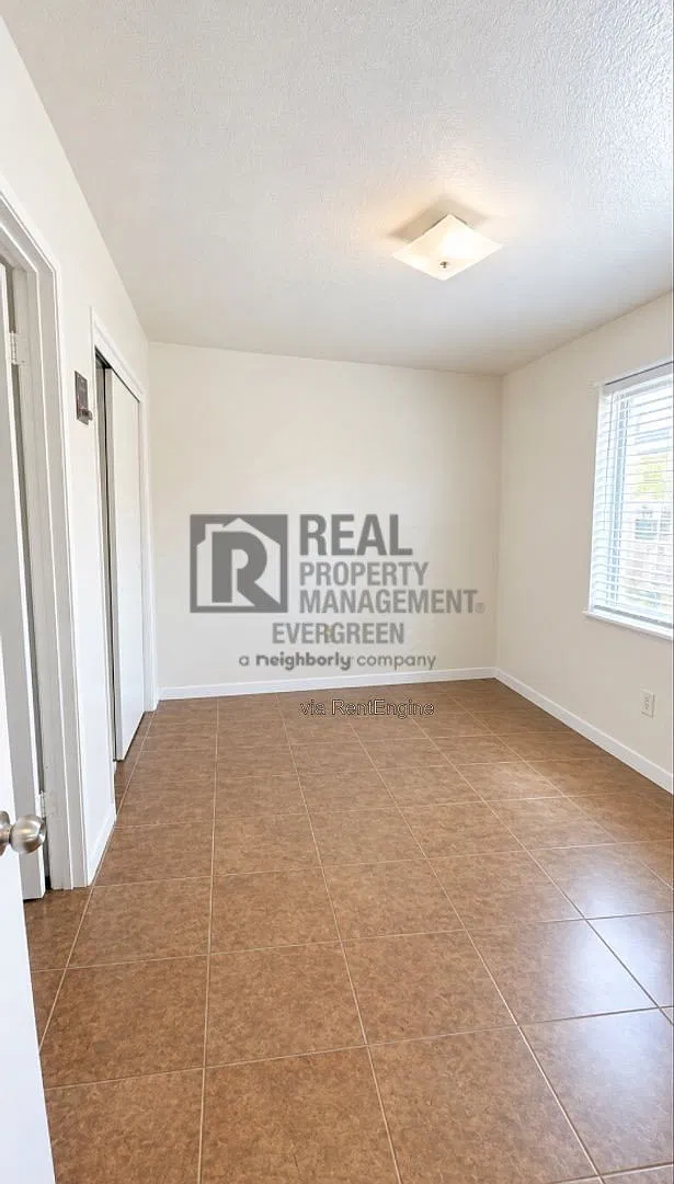 1 bed, 1.0 bath, $750 — Photo 4