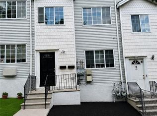 43 Benziger Ave, Staten Island, NY 10301